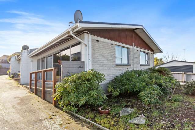 Perfect first home or investment