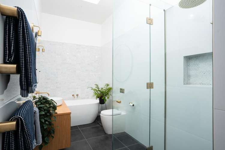 2 Shannon Street Mount Victoria_16