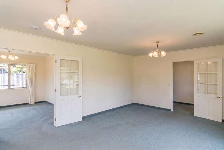 8 Glen Loch Place 10587_4