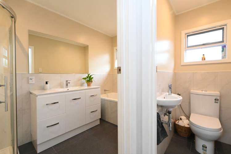 8 D'Arcy Place Taradale_8