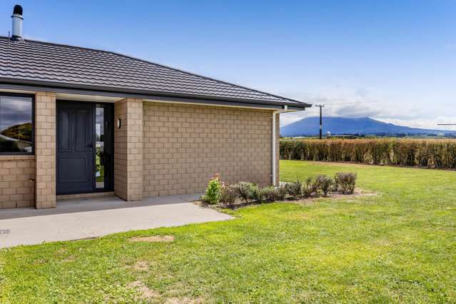 657 Eltham Road Hawera_2
