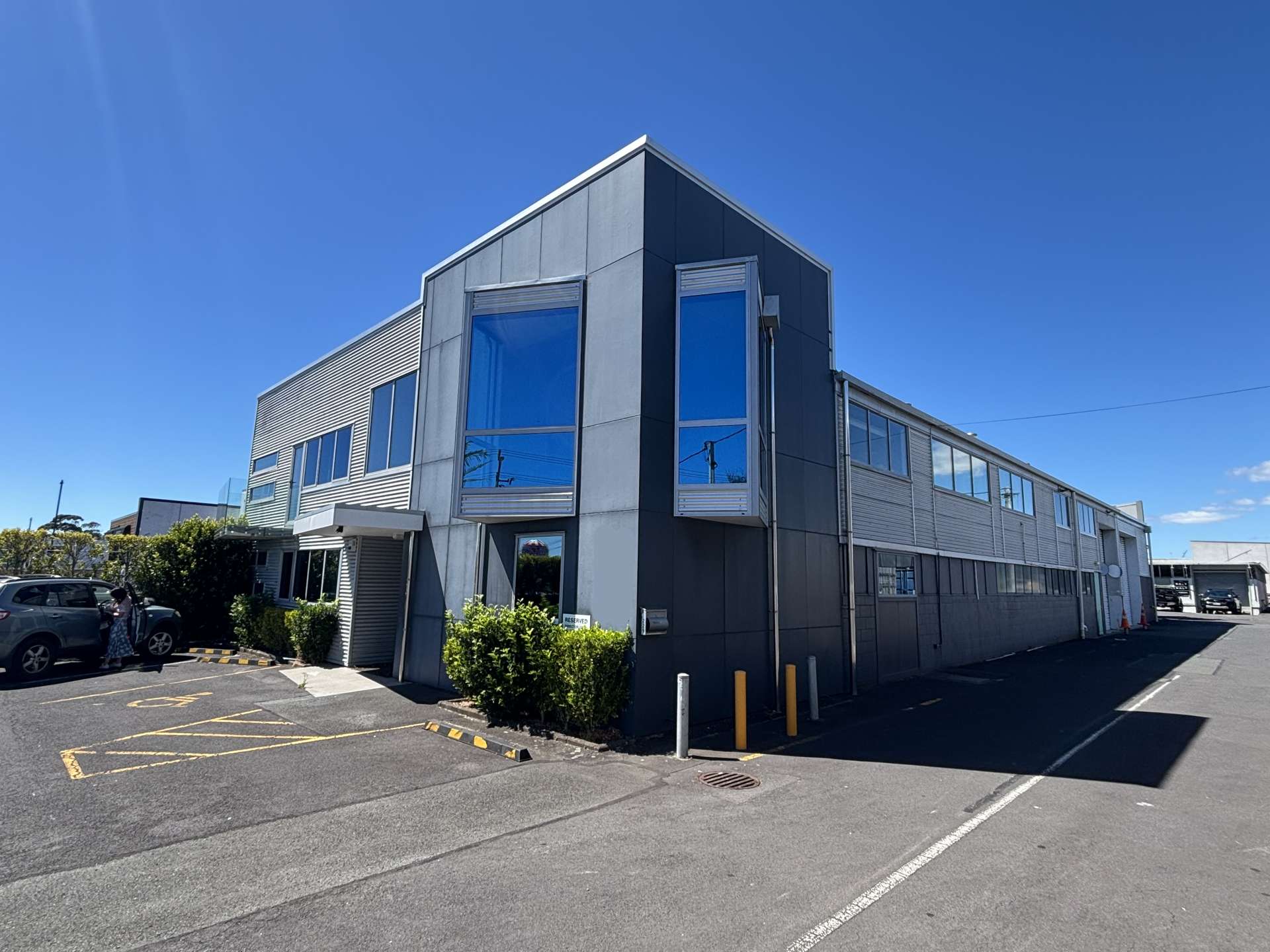 Part 1/229 Archers Road Wairau Valley_0