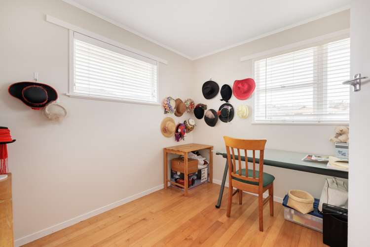 11a Lilac Place Otumoetai_12