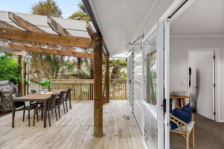 33A Matai Road Stanmore Bay_5