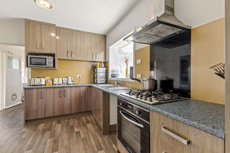 1/110 Tui Road Papatoetoe_5