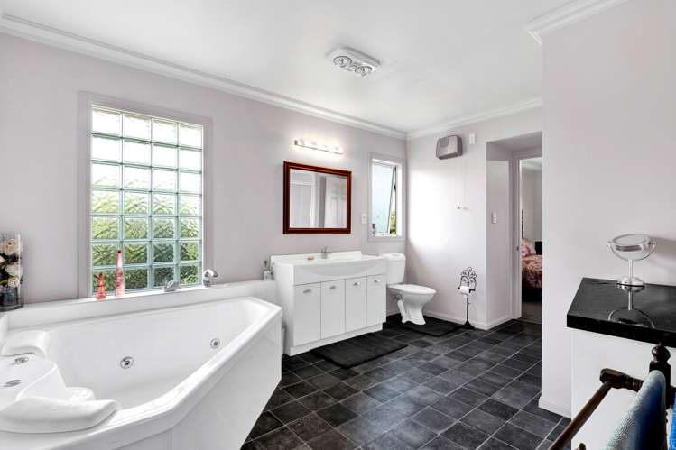 30 Messenger Terrace Oakura_22