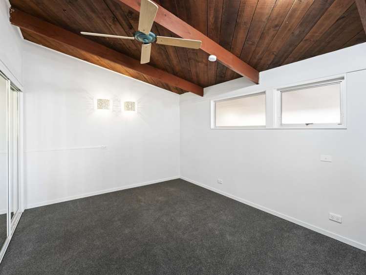 10 Lilburn Crescent Massey_39