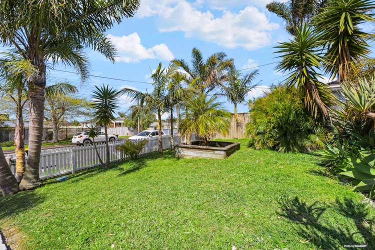 1/2 Spencer Terrace Hauraki_23