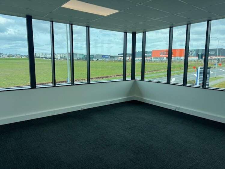 22 Highgate Parkway Silverdale_5