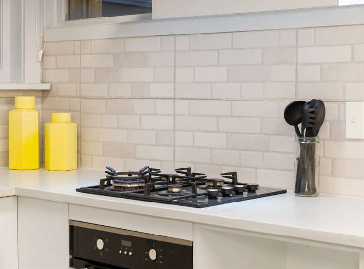 240E Great North Road Henderson_13