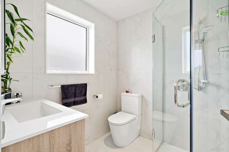 105 Godfrey Drive Orewa_18