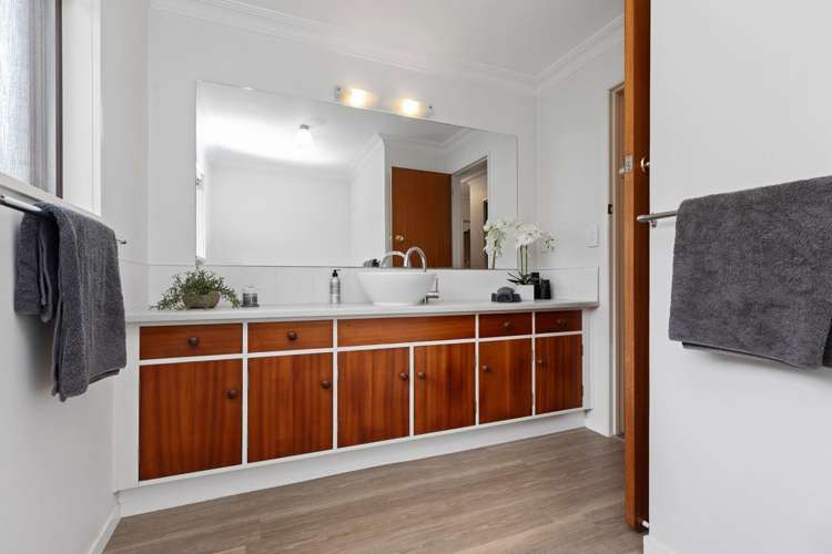 10A Tutchen Street Avenues_14