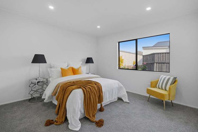2/80 Kenderdine Road Papatoetoe_6