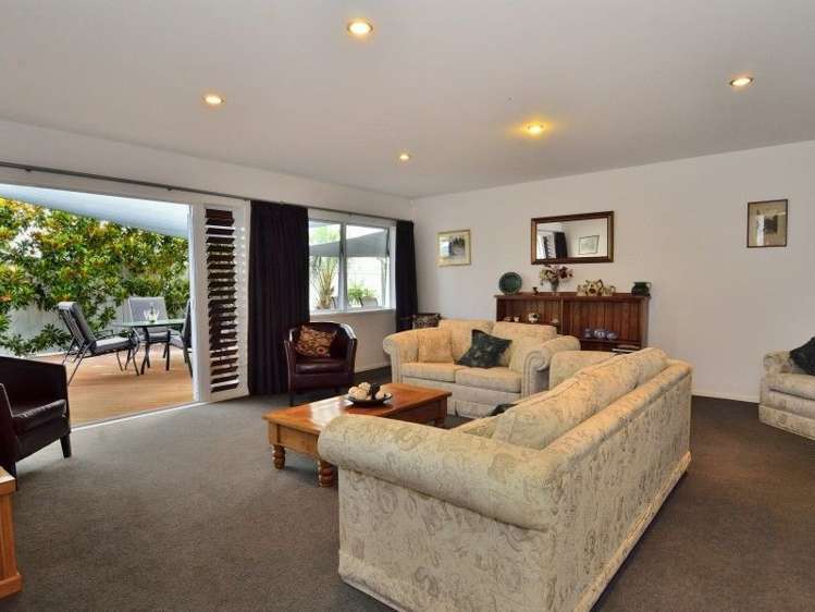 22 Pohutukawa Grove Lytton West_6