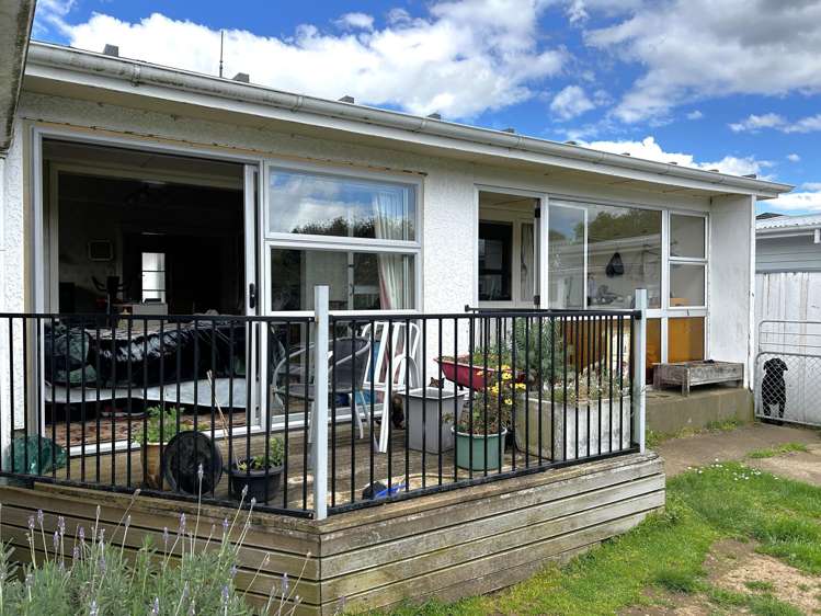 16 George Street Dannevirke_11