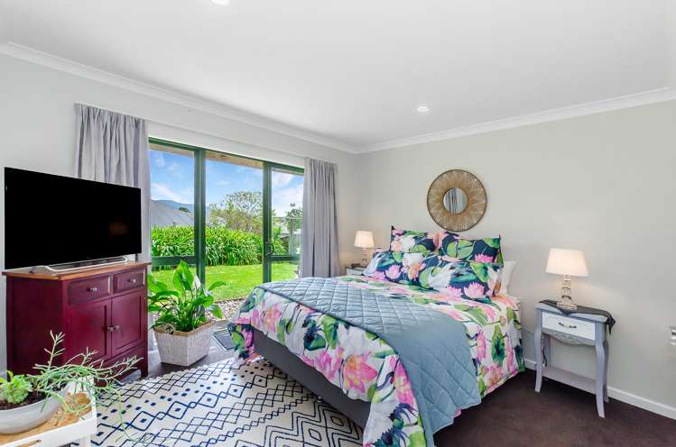 56 Kakariki Grove Waikanae_23
