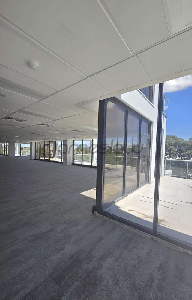 Level 3/129 Hurstmere Road Takapuna_3