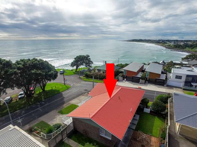 UNBEATABLE LOCATION - IRRESISTIBLE LIFESTYLE