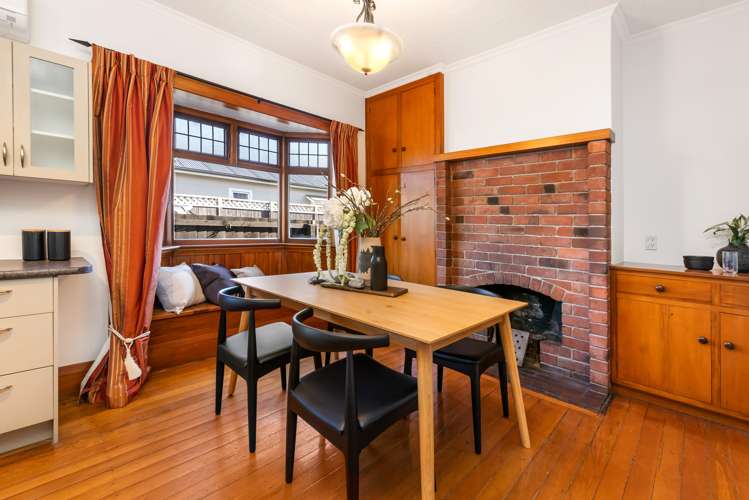 14 Cardiff Avenue Somerfield_6