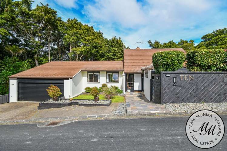 10 Kingsclere Place Goodwood Heights_16