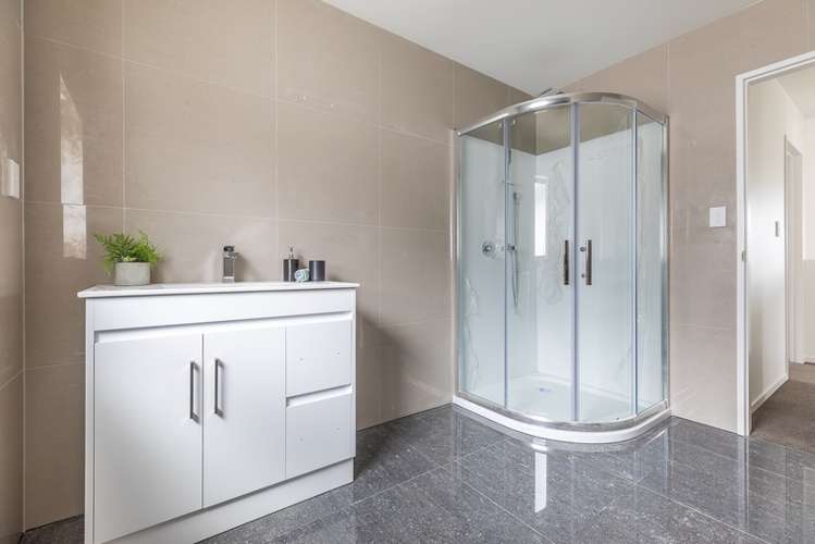 10 Caley Court Totara Heights_9