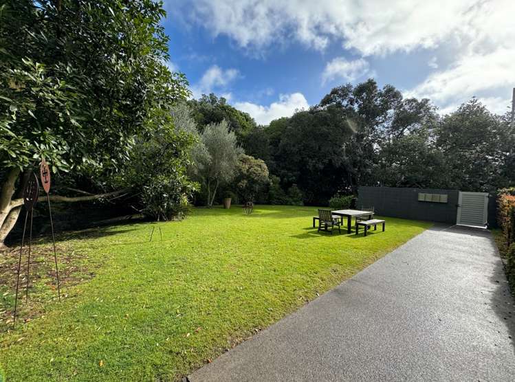 2/29 Tamaki Drive Mission Bay_13