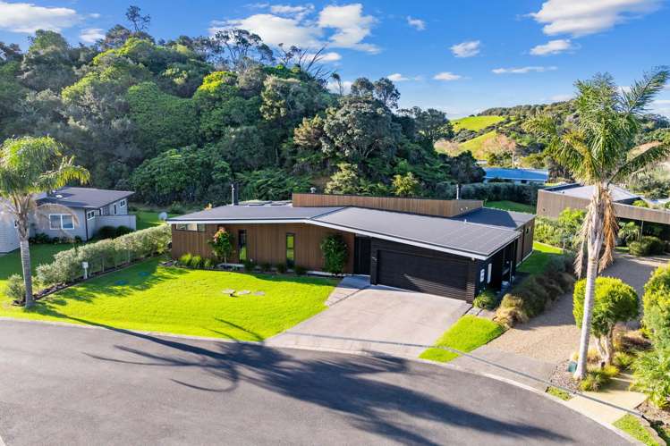 15 Edgewater Place Matapouri_26