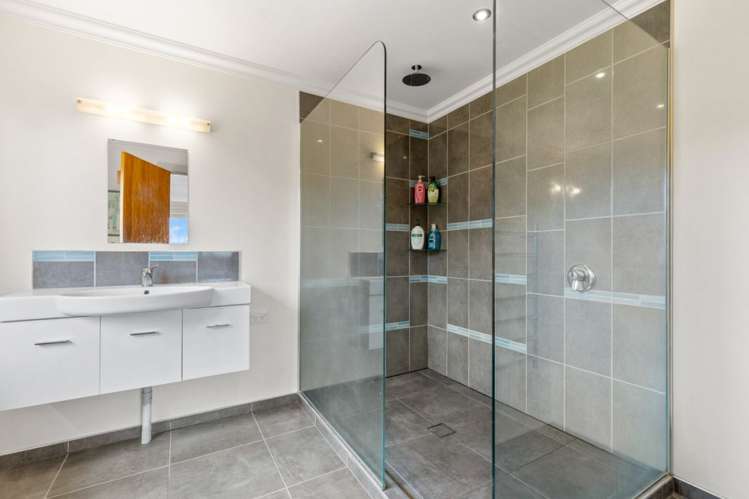 364 Onamalutu Road Onamalutu_19