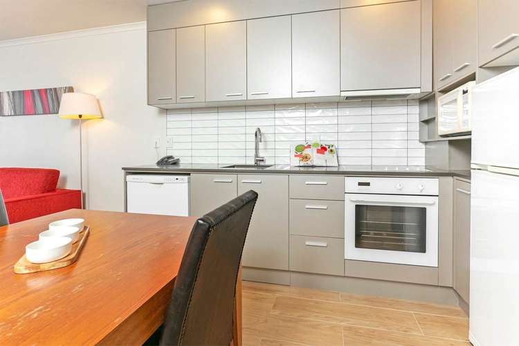 1210/171 Queen Street Auckland Central_13