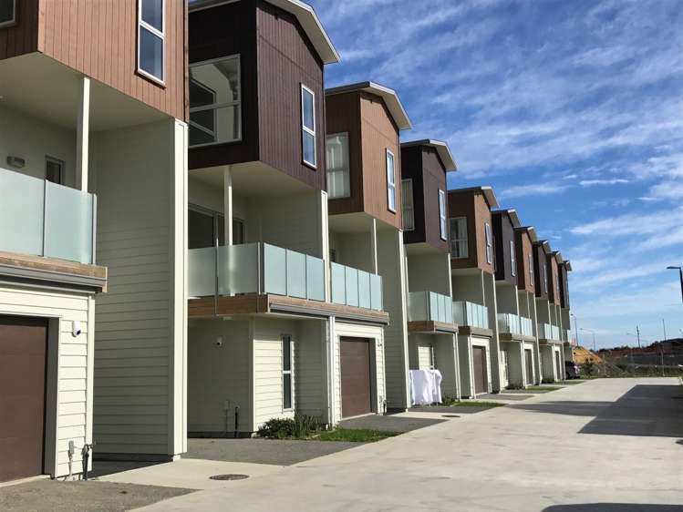 12/147 Albany Highway Unsworth Heights_0