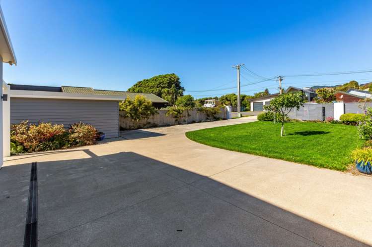96 The Esplanade Raumati South_29