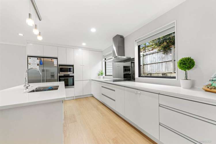 11 Ngaroma House Drive Hobsonville_6