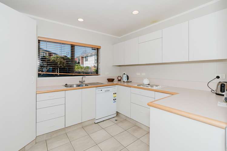 57 Grosvenor Gardens Flagstaff_5