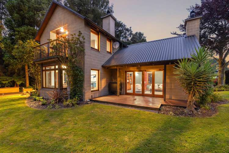 455a Johns Road Harewood_48