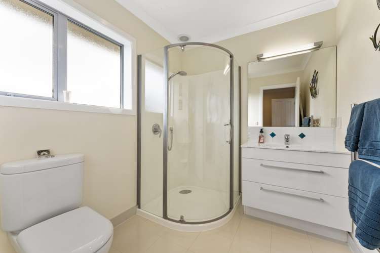 32 Titoki Road Waikanae Beach_25