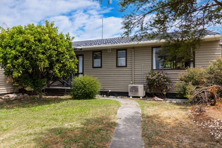 1,2,3,4/28 Faulkland Drive Witherlea_14