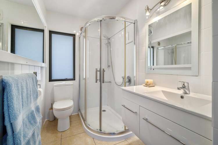 35 Taharepa Road Hilltop_21