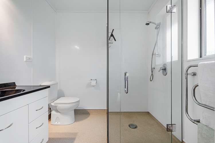 2 Hilton Place Blenheim Central_19