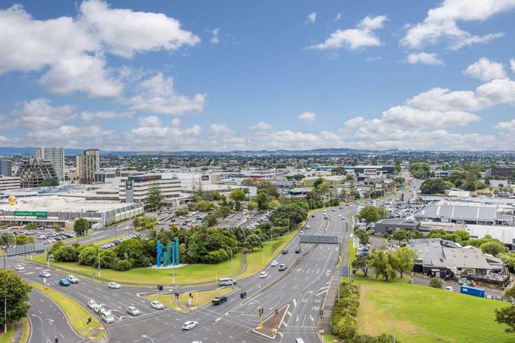 1202/8 Lakewood Court Manukau City_18