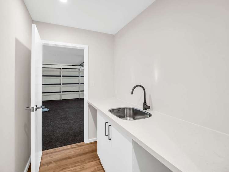 6 Vercoe Street Elgin_27