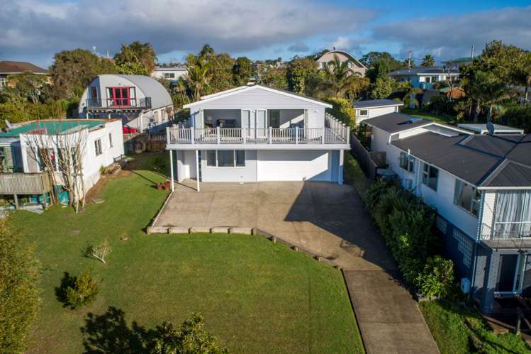 9 Sealy Road Torbay_19