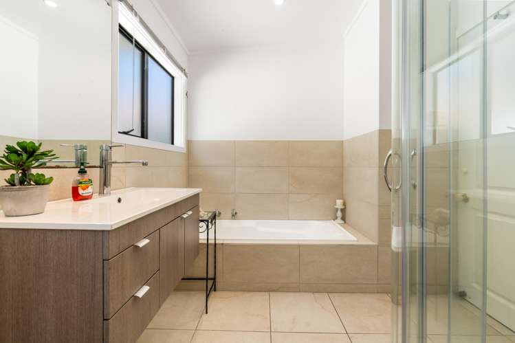 29 Thornicroft Road Waitati_17