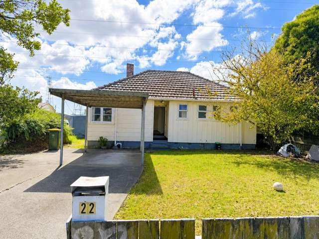 3 bedroom family home close to good schools and motorway access.