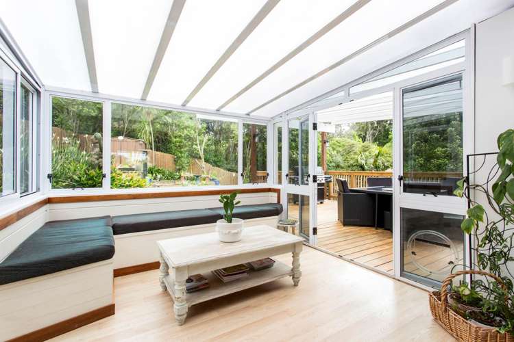 18 Dene Court Lane Greenhithe_16