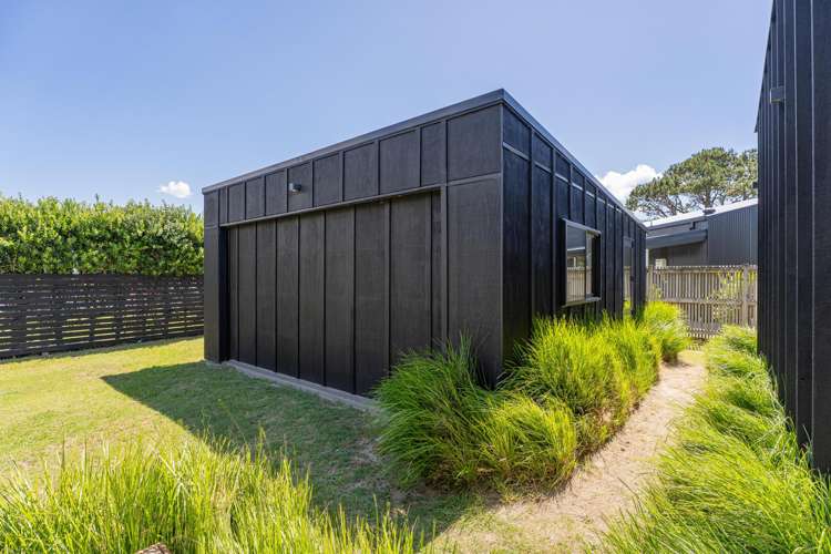 106 Ashley Place Matarangi_27