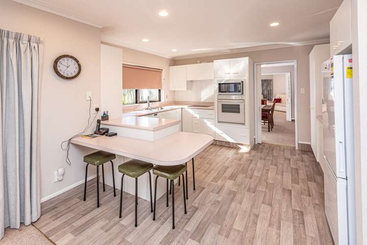 33 Downes Avenue Springvale_10