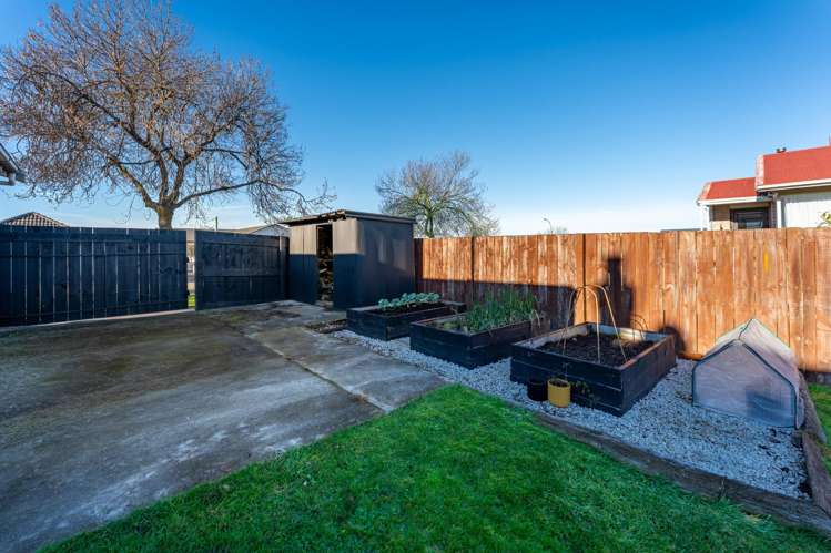 20 Hill View Crescent Highfield_13