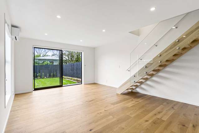 10/82 East Coast Road Milford_4