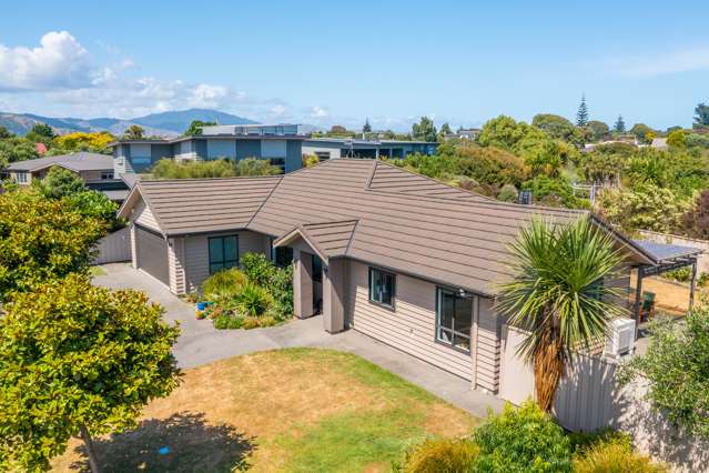 38 Simpson Crescent Raumati Beach_2