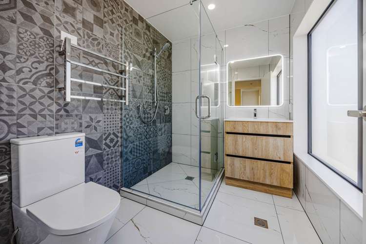 5 Subritzky Avenue Mt Roskill_11